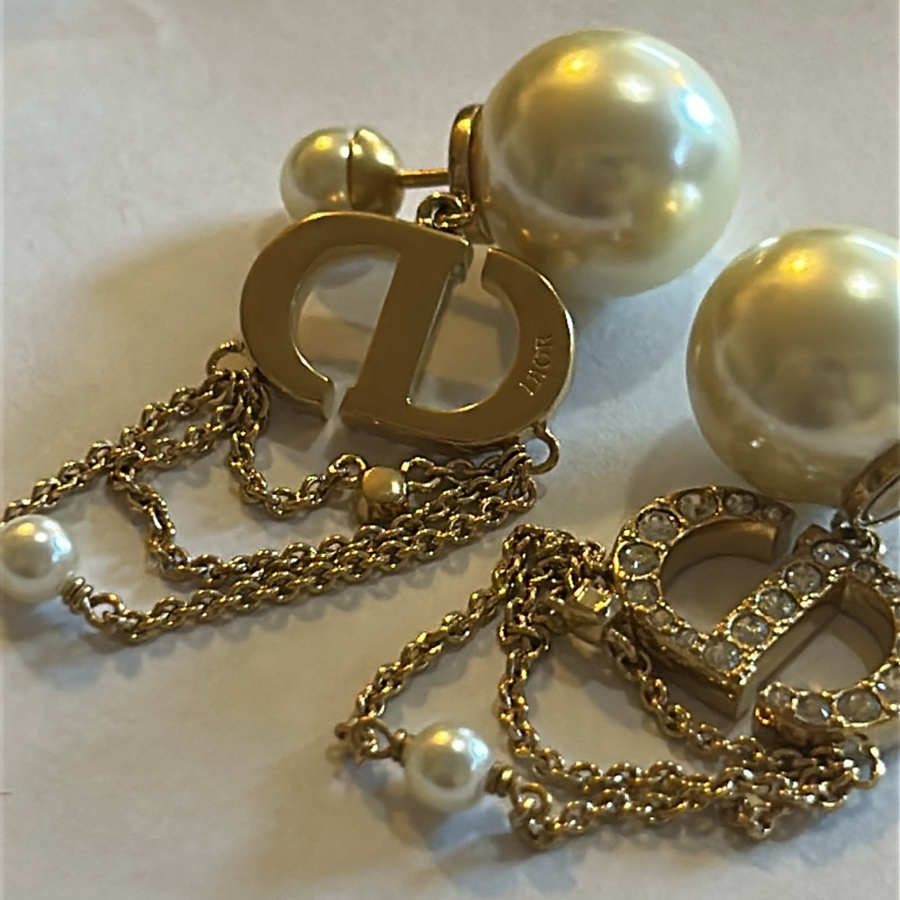DIOR TRIBALES Earrings Gold-Finish Metal White Resin Pearls Silver-Tone Crystals - Picture 7 of 14